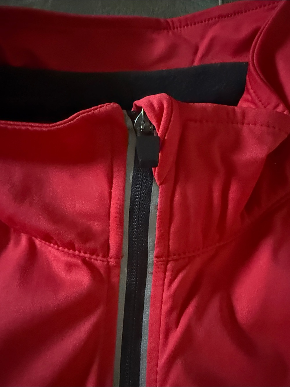 Men’s Red Softshell Jacket - Picture 4 of 15